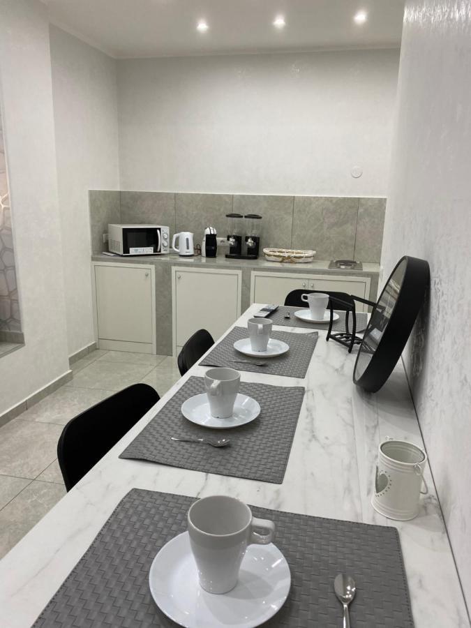 Suite Limatola Naples Luaran gambar