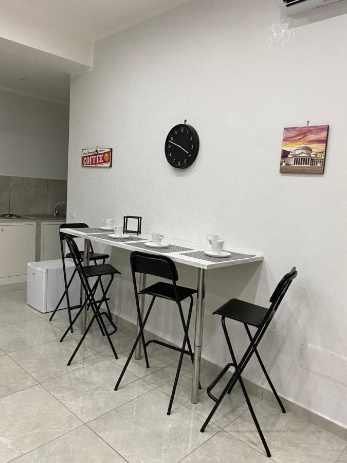 Suite Limatola Naples Luaran gambar
