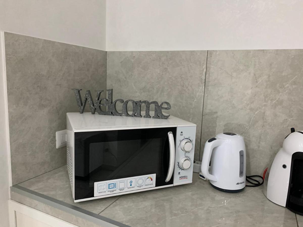 Suite Limatola Naples Luaran gambar