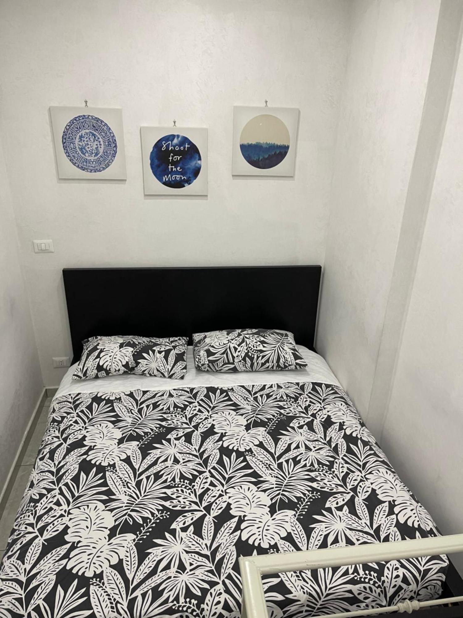Suite Limatola Naples Luaran gambar
